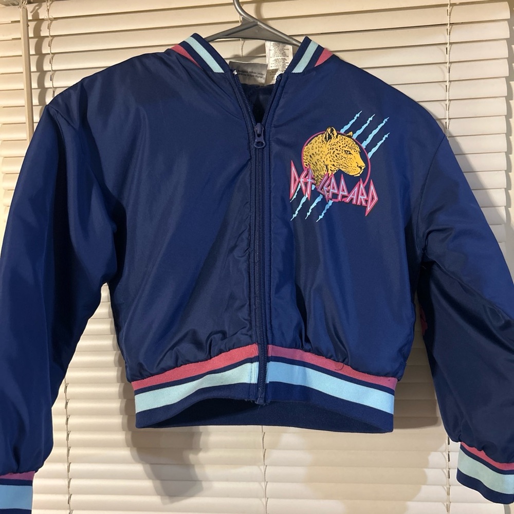 Kids Blue Jacket Def Leppard size 7/8💕